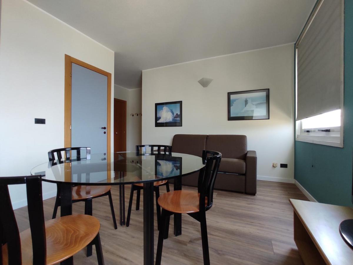 Genova Business Homes エクステリア 写真