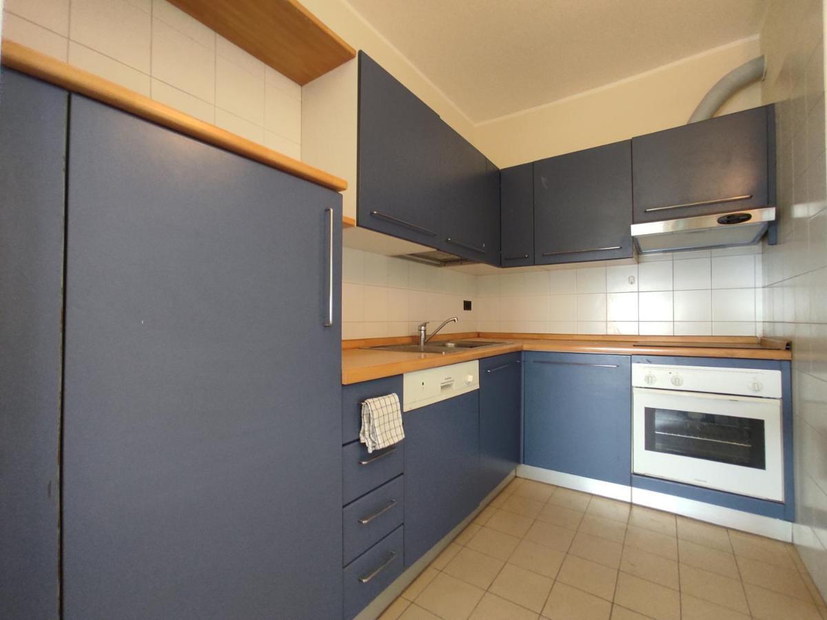 Genova Business Homes エクステリア 写真