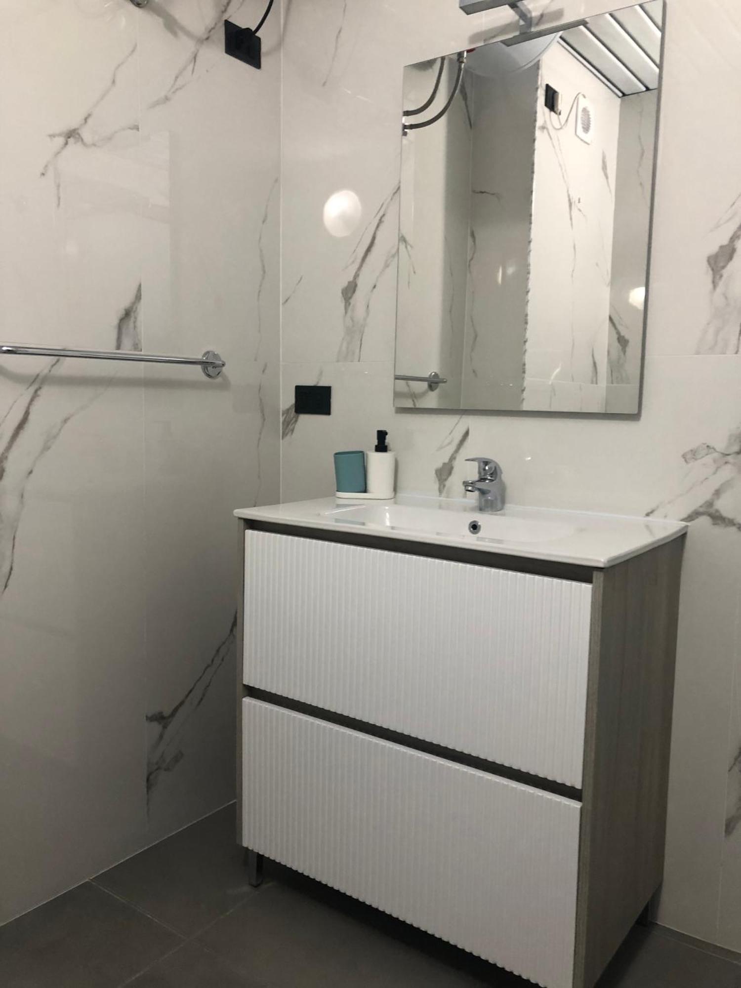 Genova Business Homes エクステリア 写真